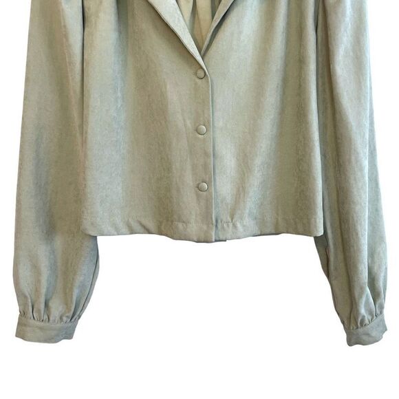 Kendall + Kyle Faux Suede Crop Shacket - Picture 3 of 7